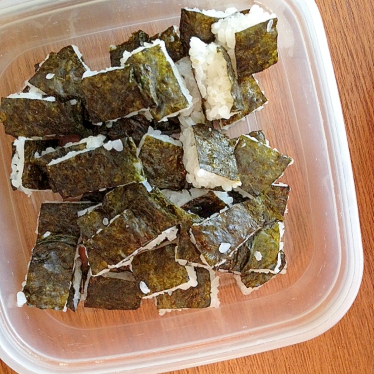 離乳食 手づかみ用のおにぎり レシピ 作り方 By みゅうしろ 楽天レシピ 離乳食 手づかみ用のおにぎり レシピ 作り方 By みゅうしろ 楽天レシピ